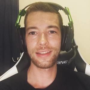 Meet your Posher, Heath